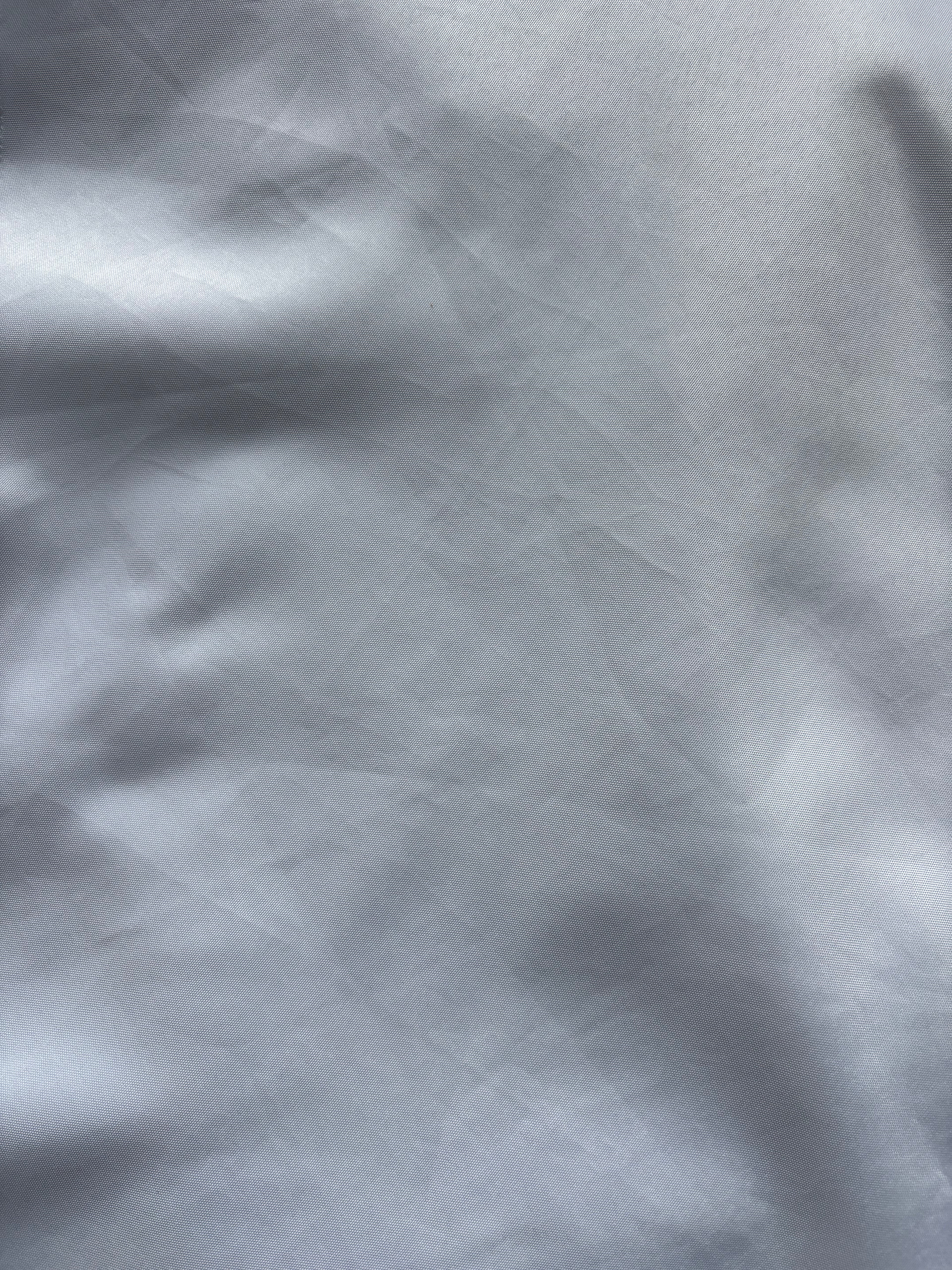White Round Tablecloths