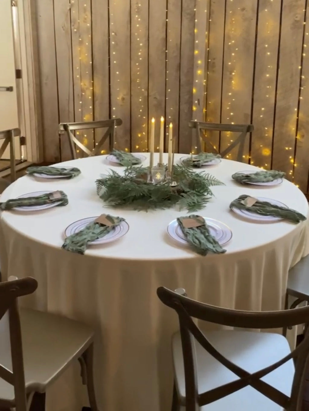 Ivory Round Tablecloths